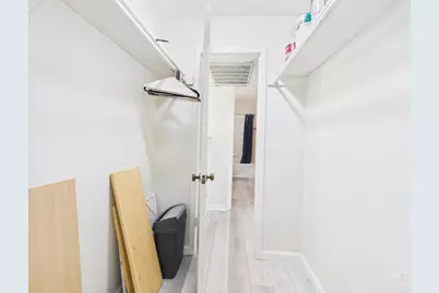 1000 W 26th Street #211, Austin, TX 78705 - Photo 14