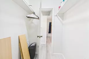 1000 W 26th St, Austin, TX 78705 - Photo 14