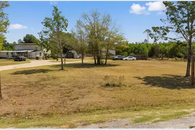 240 Pine Valley Drive, Paige, TX 78659 - Photo 2