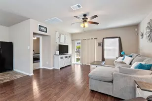 1301 Red Stag Pl, Round Rock, TX 78665 - Photo 8