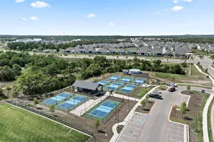 523 Hallwood Dr, Liberty Hill, TX 78642 - Photo 38