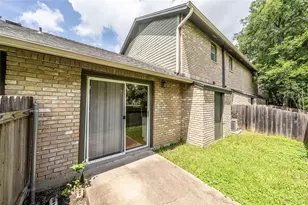 1015 E Yager Ln, Austin, TX 78753 - Photo 2