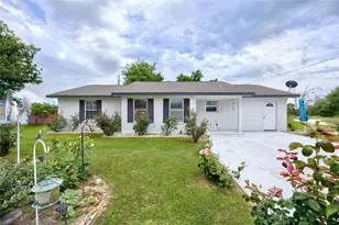 502 Metcalfe St, Rockdale, TX 76567 - Photo 1