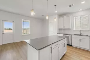 401 Mildred Pr, Georgetown, TX 78626 - Photo 6