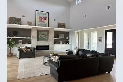 7605 Lantern View Drive, Jonestown, TX 78645 - Photo 22