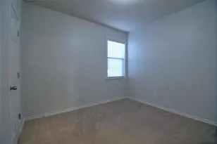 125 Justin Leonard Dr, Round Rock, TX 78664 - Photo 12