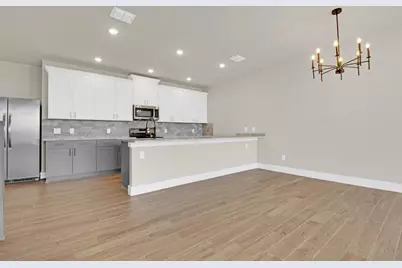 10115 Longhorn Skyway, Dripping Springs, TX 78620 - Photo 6