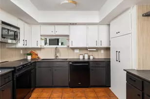 1821 Westlake Dr, Austin, TX 78746 - Photo 6