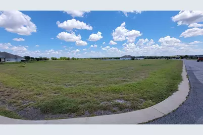 100 Twin Creekview Lane, Georgetown, TX 78626 - Photo 16