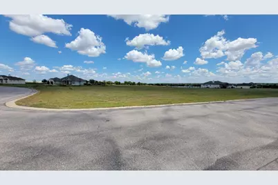 100 Twin Creekview Lane, Georgetown, TX 78626 - Photo 16