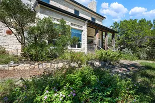 2422 Stagecoach Ranch Rd, Dripping Springs, TX 78620 - Photo 28
