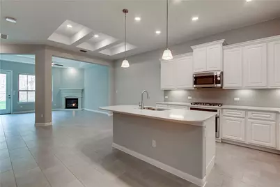 107 Cartwheel Bend #49, Austin, TX 78738 - Photo 6
