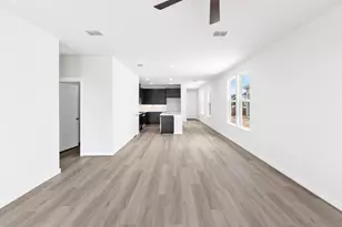 1518 Bluff Path, New Braunfels, TX 78130 - Photo 6