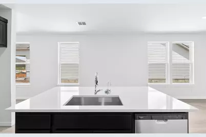 1518 Bluff Path, New Braunfels, TX 78130 - Photo 10