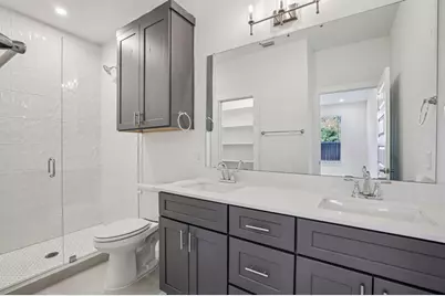 200 W 56th Street #8102, Austin, TX 78751 - Photo 12