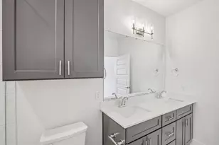 200 W 56th St, Austin, TX 78751 - Photo 12