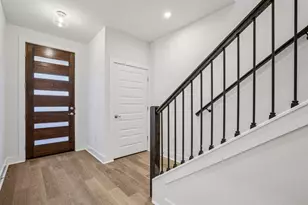 200 W 56th St, Austin, TX 78751 - Photo 6
