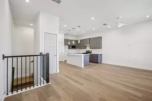 200 W 56th St, Austin, TX 78751 - Photo 4