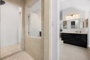 6213 Hilltop Plateau Dr, Austin, TX 78738 - Photo 22