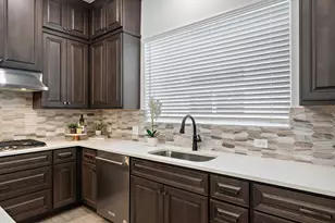 2010 Kit Cir, Austin, TX 78758 - Photo 8