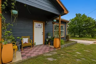 190 Brownson Ln, Driftwood, TX 78619 - Photo 2