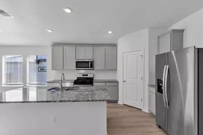 5009 Hazelnut Lane, Del Valle, TX 78617 - Photo 14