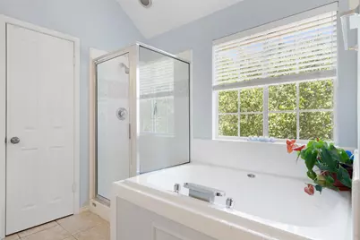 12813 Withers Way, Austin, TX 78727 - Photo 28