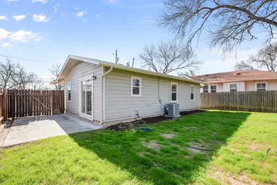 1404 Vargas Road, Austin, TX 78741 - Photo 16