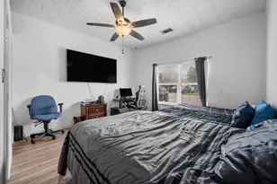 909 W 3rd St, Taylor, TX 76574 - Photo 12