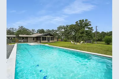 350 Young School House Road, Smithville, TX 78957 - Photo 4