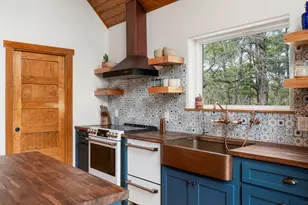 122 Mokolii Ct, Bastrop, TX 78602 - Photo 6