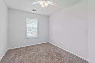 134 Friendship Oak Dr, San Marcos, TX 78666 - Photo 20