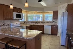 504 N Ave N, Johnson City, TX 78636 - Photo 28