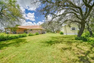 504 N Ave N, Johnson City, TX 78636 - Photo 8