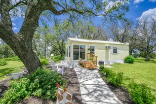 504 N Ave N, Johnson City, TX 78636 - Photo 10