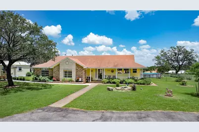 504 N Avenue N, Johnson City, TX 78636 - Photo 24