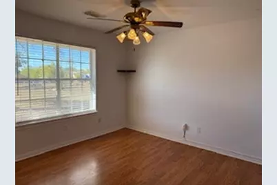 504 N Avenue N, Johnson City, TX 78636 - Photo 32