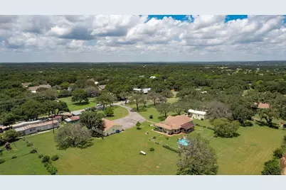 504 N Avenue N, Johnson City, TX 78636 - Photo 26