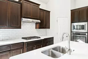 902 Catalina Ln, Austin, TX 78737 - Photo 8