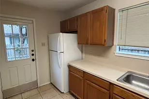 515 Luther Dr, Georgetown, TX 78628 - Photo 10