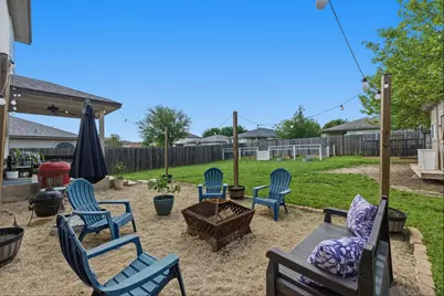 605 Holbrooke Street, Hutto, TX 78634 - Photo 8