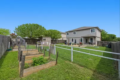 605 Holbrooke Street, Hutto, TX 78634 - Photo 34