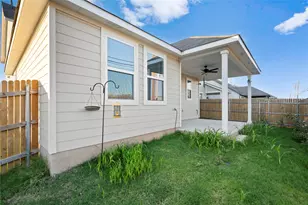 15701 Oglethorpe Dr, Austin, TX 78728 - Photo 32