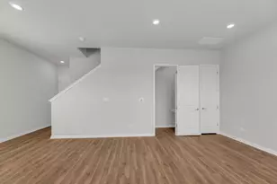 1015 Vista View Dr, Georgetown, TX 78626 - Photo 6