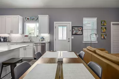 7607 Providence Avenue #A, Austin, TX 78752 - Photo 8