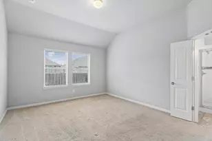 6708 Catania Loop, Round Rock, TX 78665 - Photo 18