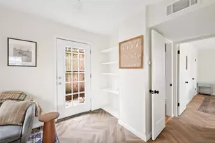 1700 Houston St, Austin, TX 78756 - Photo 20