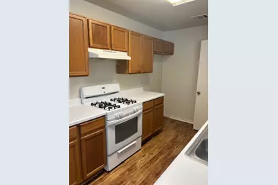 1017 Christopher Avenue #B, Round Rock, TX 78681 - Photo 8