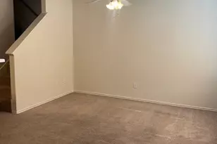 1017 Christopher Ave, Round Rock, TX 78681 - Photo 6