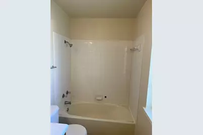 1017 Christopher Avenue #B, Round Rock, TX 78681 - Photo 18